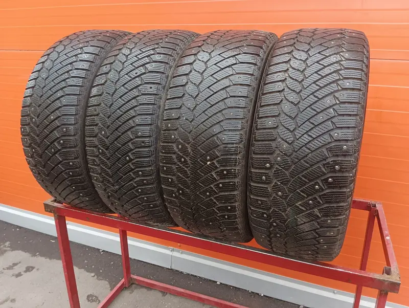Комплект б/у шин 255/50 R19 Continental ContiIceContact 4x4