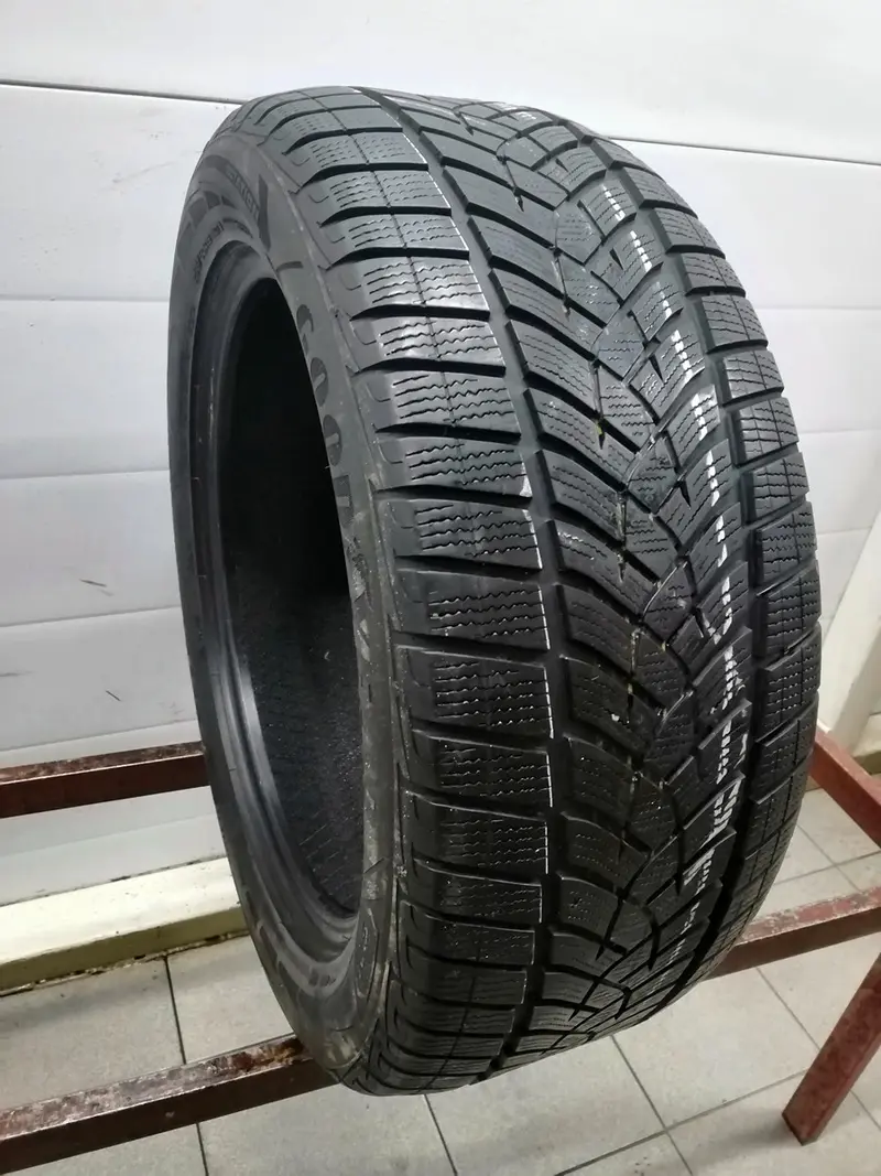 Б/у шина 255/50 R19 Goodyear Ultra Grip Perfomance GEN-1 SUV