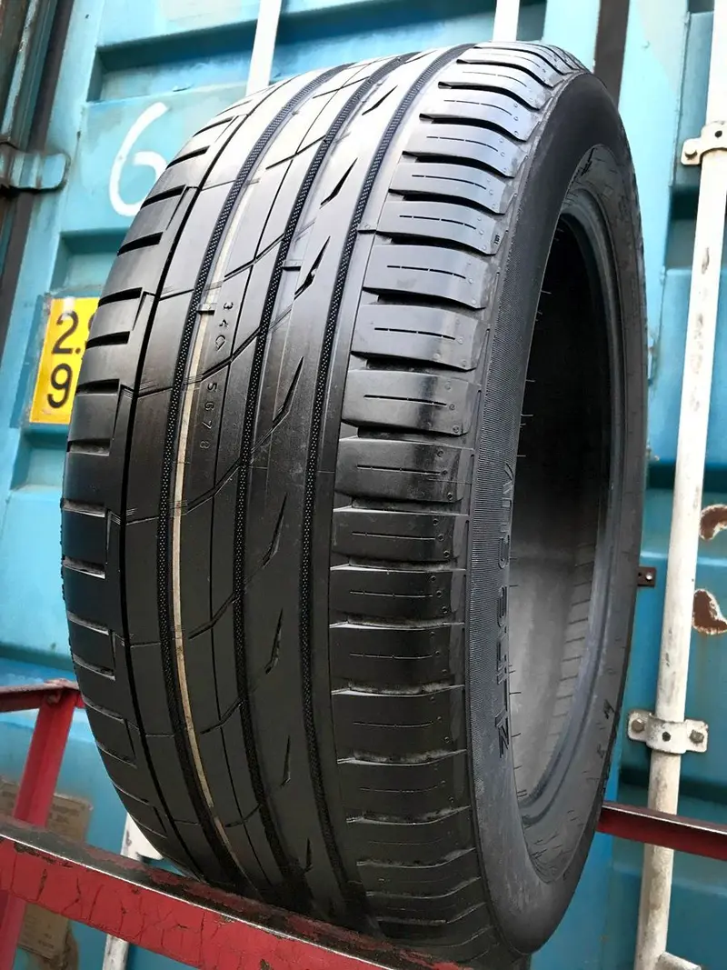 Б/у шина 255/50 R19 Nokian zLine SUV, фото 1