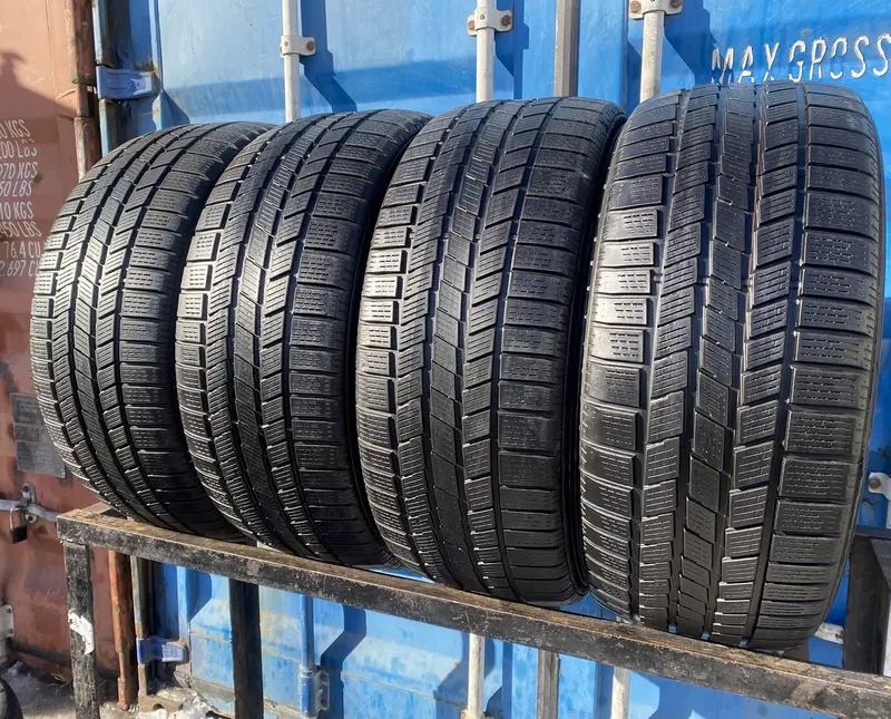 Комплект б/у шин 255/50 R19 Pirelli Scorpion Ice & Snow