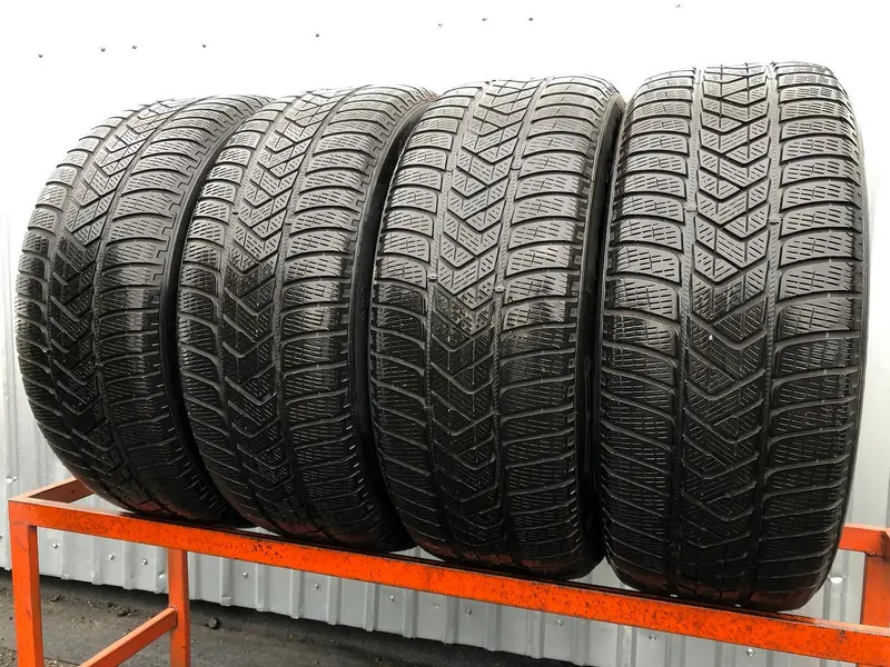 Комплект б/у шин 255/50 R19 Pirelli Scorpion Winter
