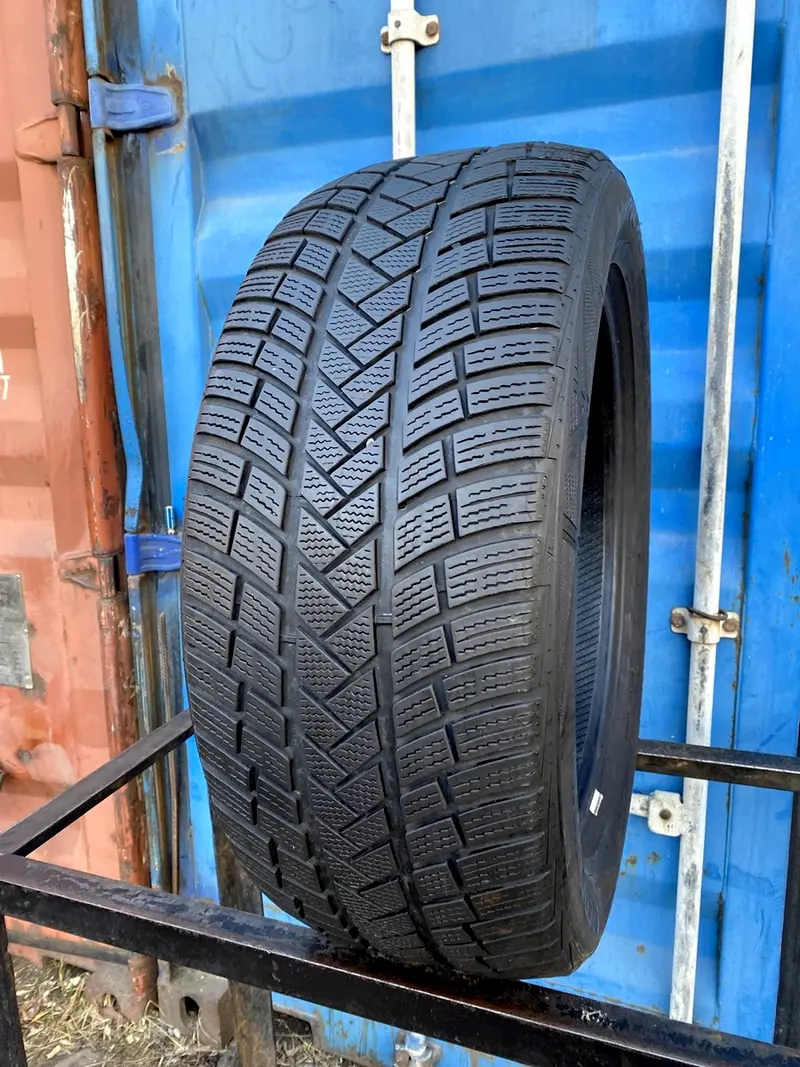 Б/у шина 255/50 R19 Vredestein Wintrac Pro, фото 1