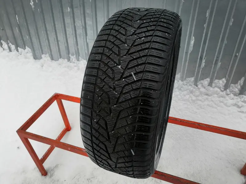Б/у шина 255/50 R19 Yokohama BluEarth W.Drive V905