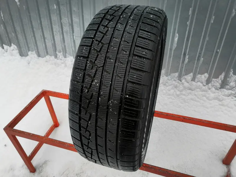 Б/у шина 255/50 R19 Yokohama W.drive V902 A