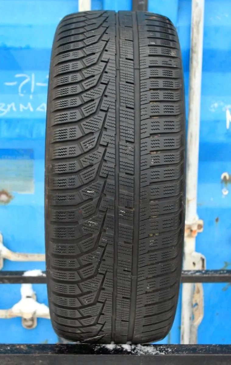 Б/у шина 255/50 R20 Hankook Winter I Cept Evo2 W320