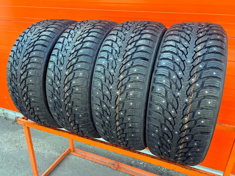 Комплект новых шин 255/50 R20 Ikon Tyres Autograph Ice 9 SUV