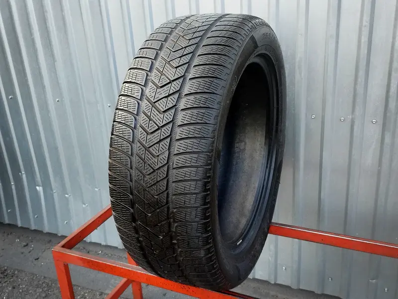 Б/у шина 255/50 R20 Pirelli Scorpion Winter