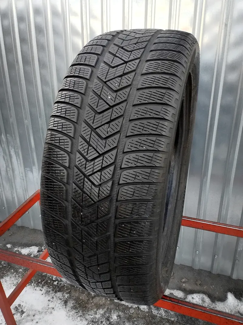 Б/у шина 255/50 R20 Pirelli Scorpion Winter