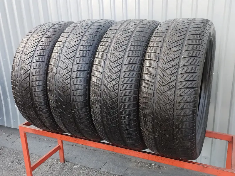 Комплект б/у шин 255/50 R20 Pirelli Scorpion Winter