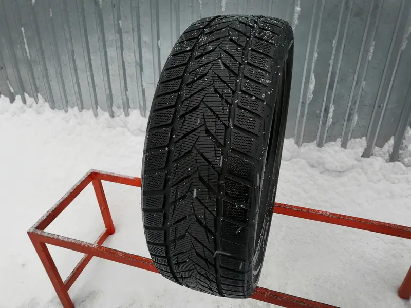 Б/у шина 255/50 R20 Vredestein Wintrac Xtreme S