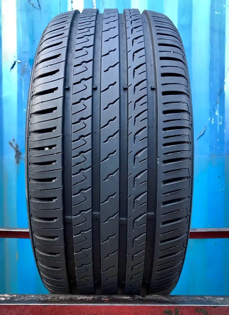 Б/у шина 255/55 R18 Barum Bravuris 5HM