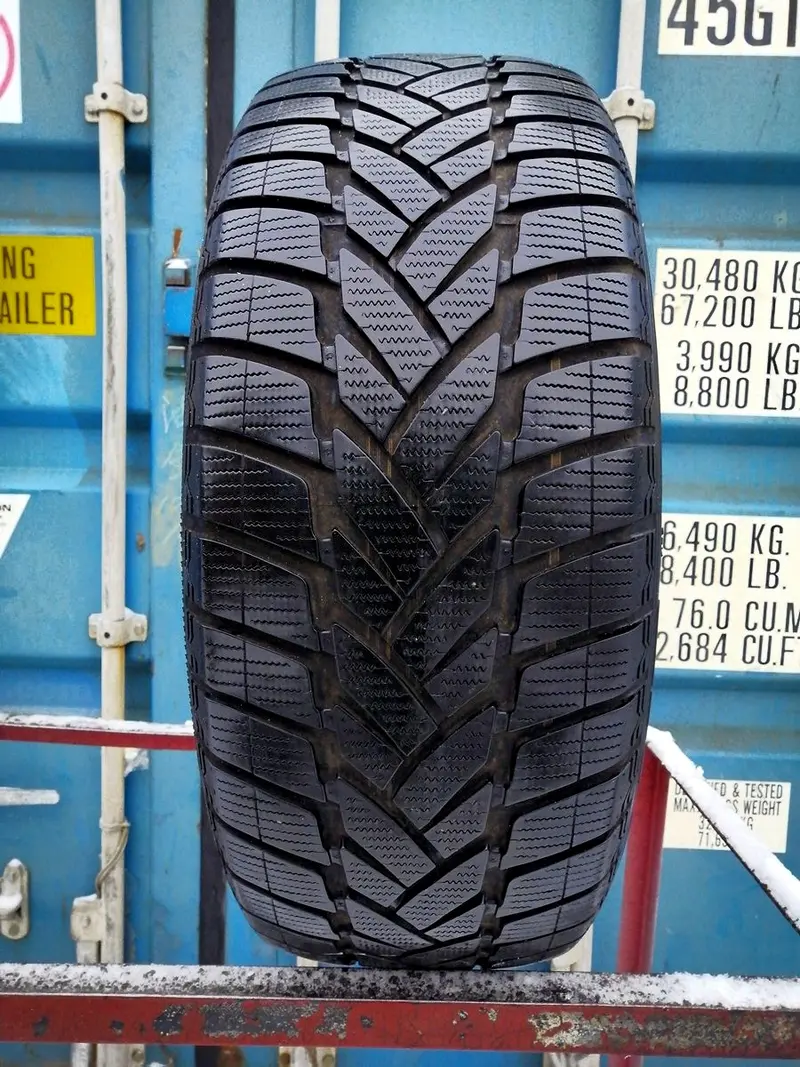 Б/у шина 255/55 R18 Dunlop Grandtrek WT M3