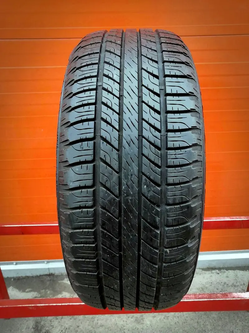 Б/у шина 255/55 R18 Goodyear Wrangler HP all weather
