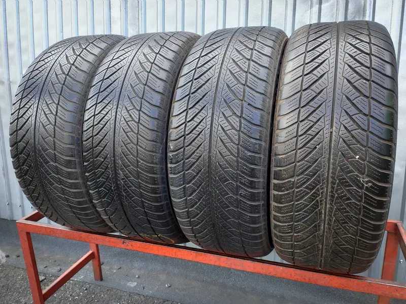Комплект б/у шин 255/55 R18 Goodyear Wrangler Ultra Grip RunFlat