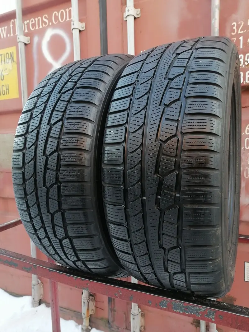 Пара б/у шин 255/55 R18 Nokian WR G2 SUV