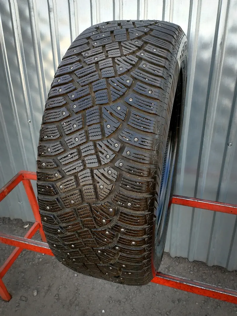 Б/у шина 255/55 R19 Continental IceContact 2 SUV