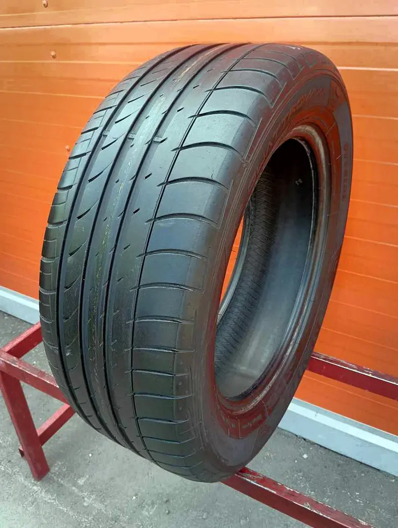 Б/у шина 255/55 R19 Dunlop SP Quattromaxx, фото 1