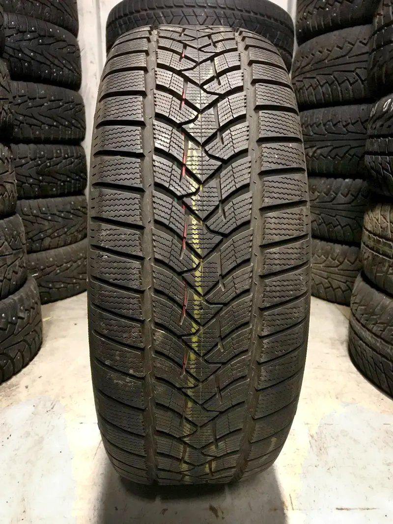 Б/у шина 255/55 R19 Dunlop Winter Sport 5 SUV