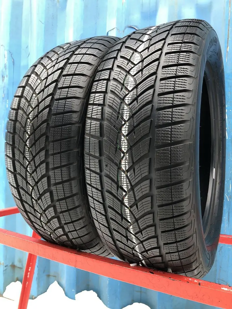 Пара б/у шин 255/55 R19 Goodyear Ultra Grip Perfomance GEN-1 SUV, фото 1