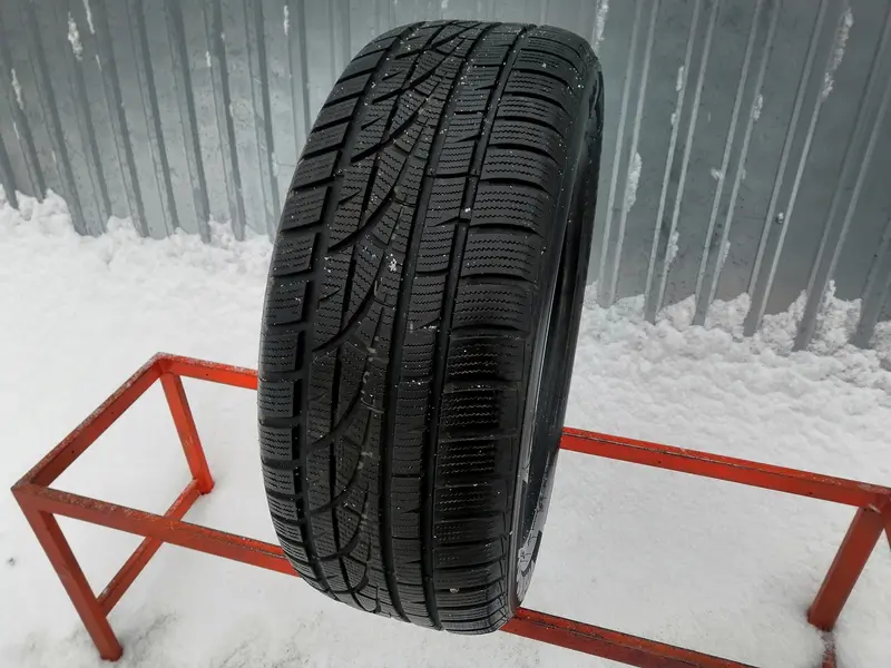 Б/у шина 255/55 R19 Hankook Winter I Cept Evo W310