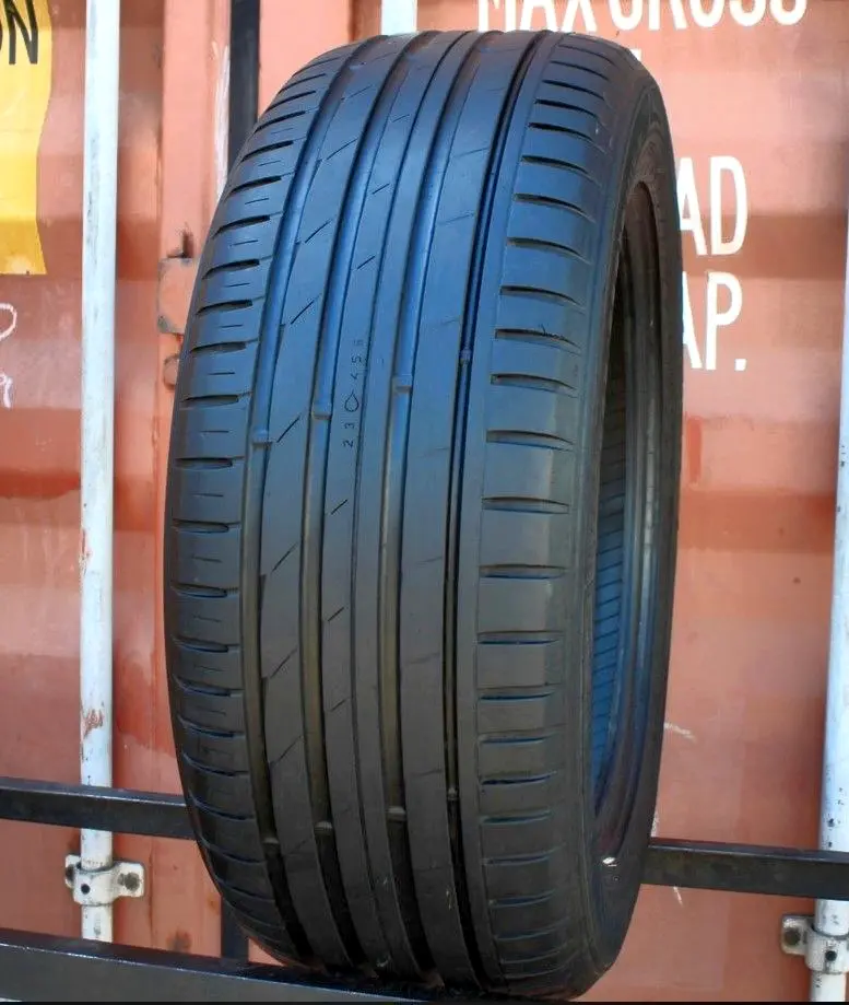 Б/у шина 255/55 R19 Nokian Hakka Z SUV