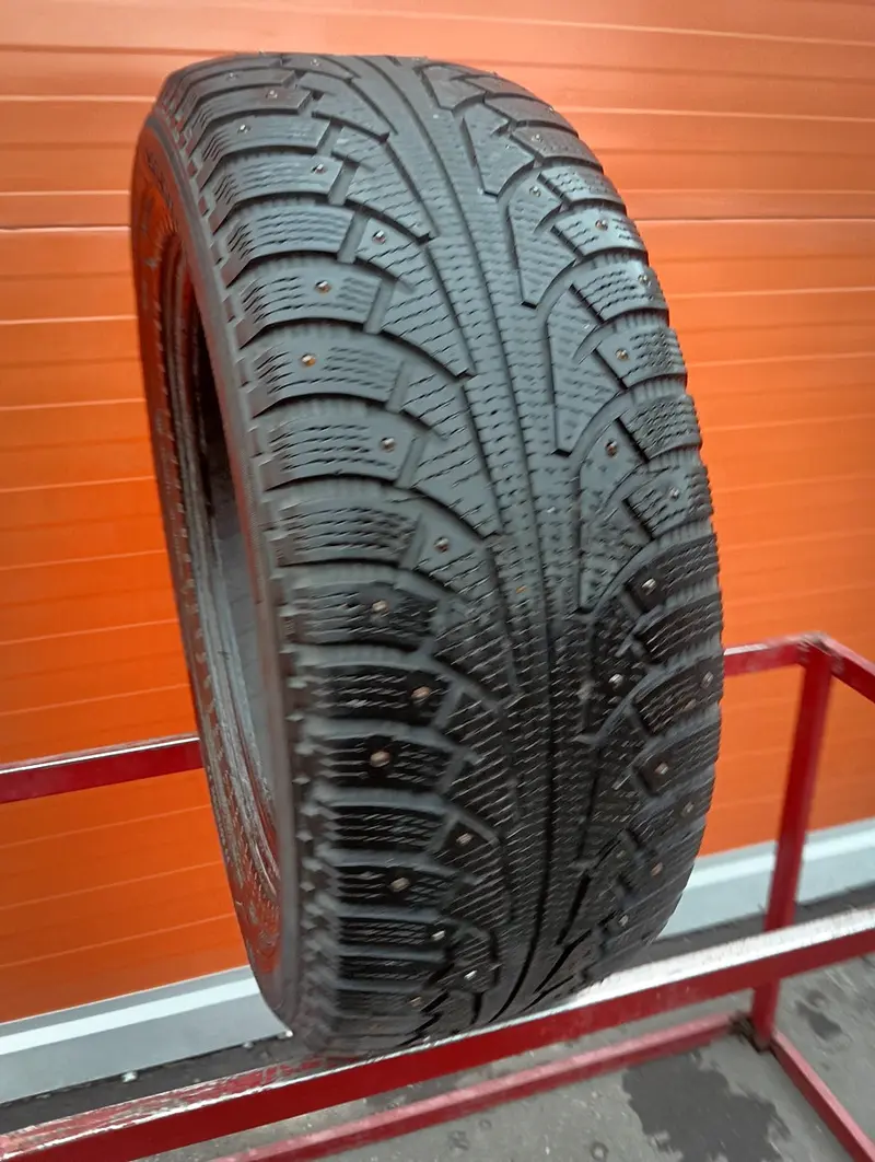 Б/у шина 255/55 R19 Nokian Hakkapeliitta SUV 5