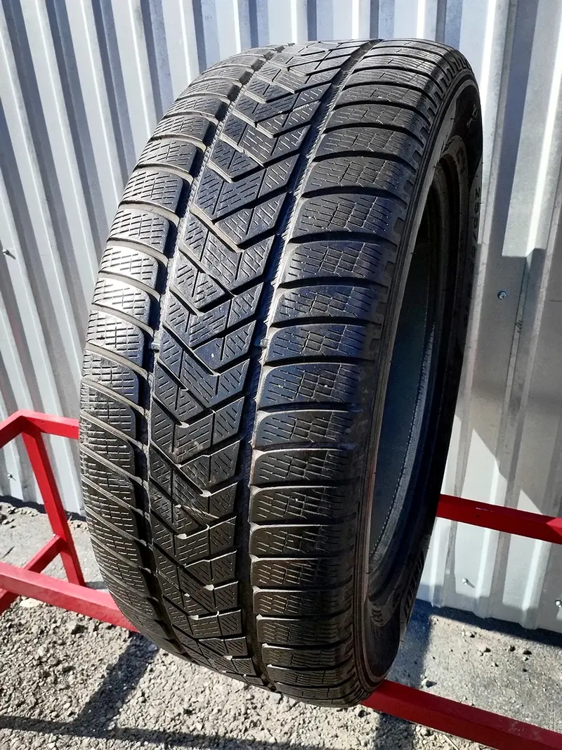 Б/у шина 255/55 R19 Pirelli Scorpion Winter