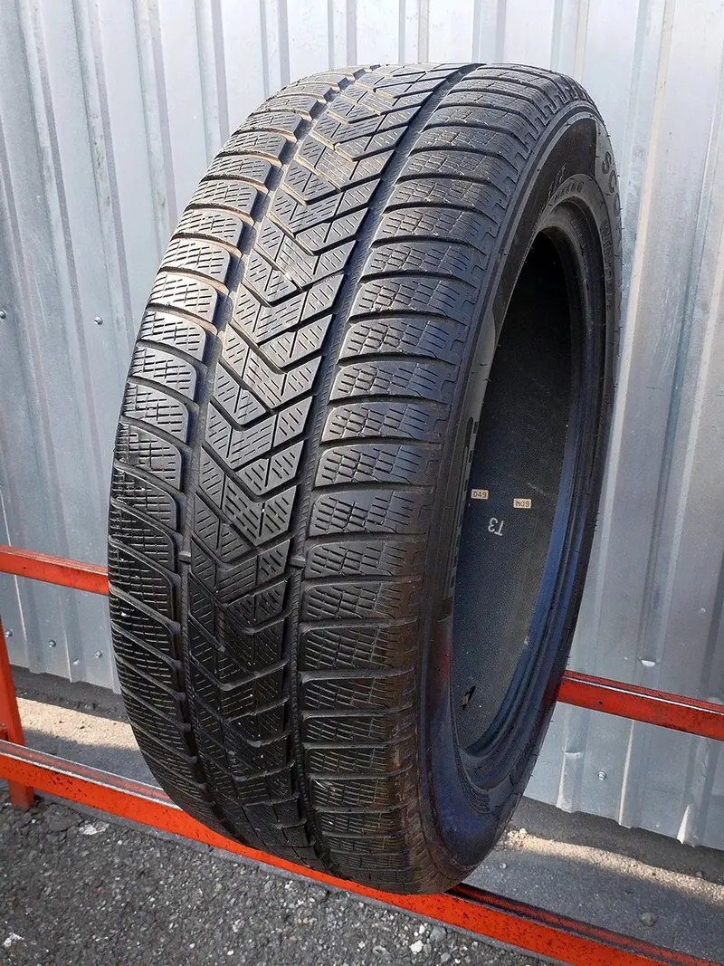 Б/у шина 255/55 R20 Pirelli Scorpion Winter