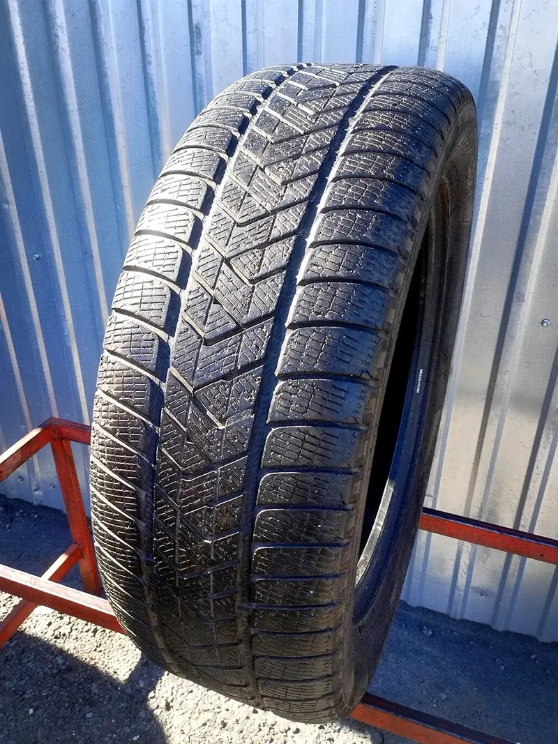 Б/у шина 255/55 R20 Pirelli Scorpion Winter