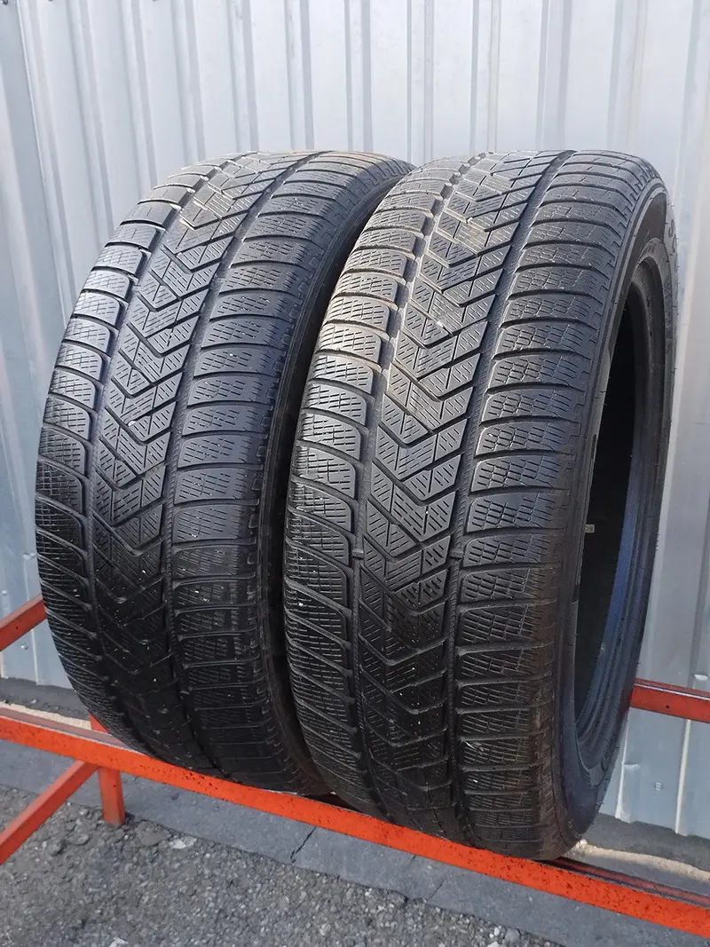 Пара б/у шин 255/55 R20 Pirelli Scorpion Winter