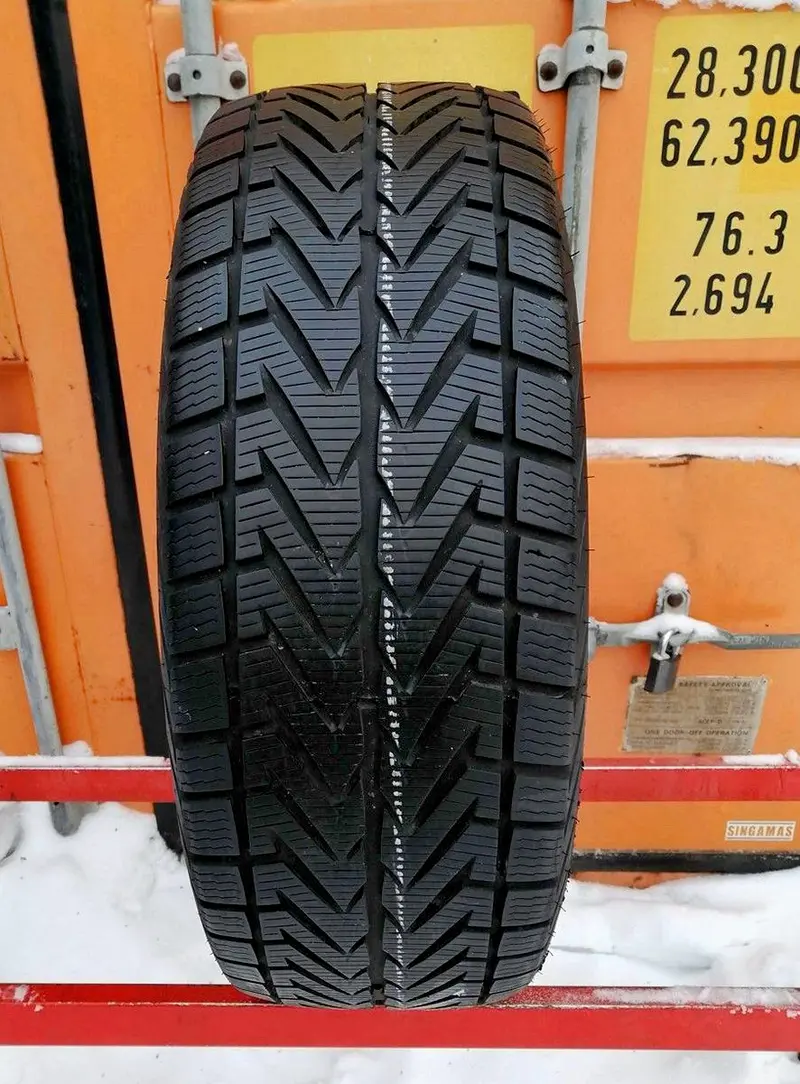 Б/у шина 255/60 R17 Vredestein Wintrac 4 Xtreme