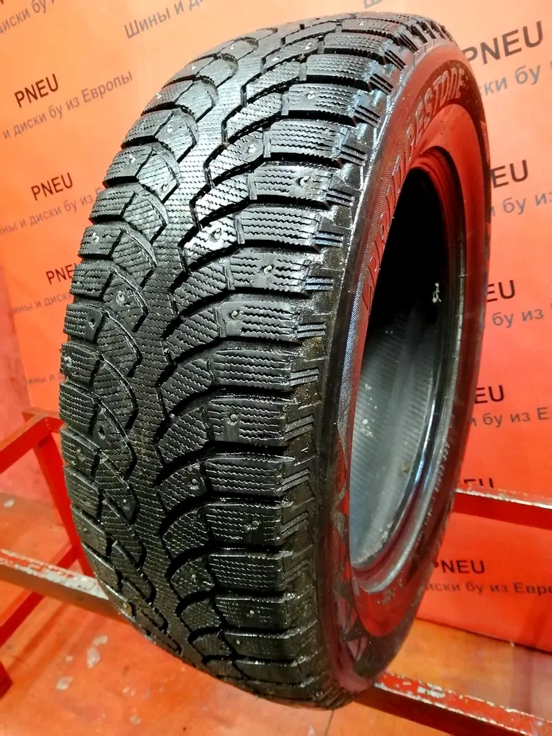 Б/у шина 255/60 R18 Bridgestone Blizzak Spike-01