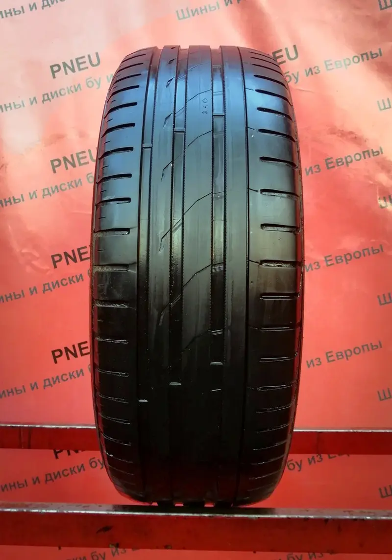 Б/у шина 255/60 R18 Nokian Hakka Black SUV