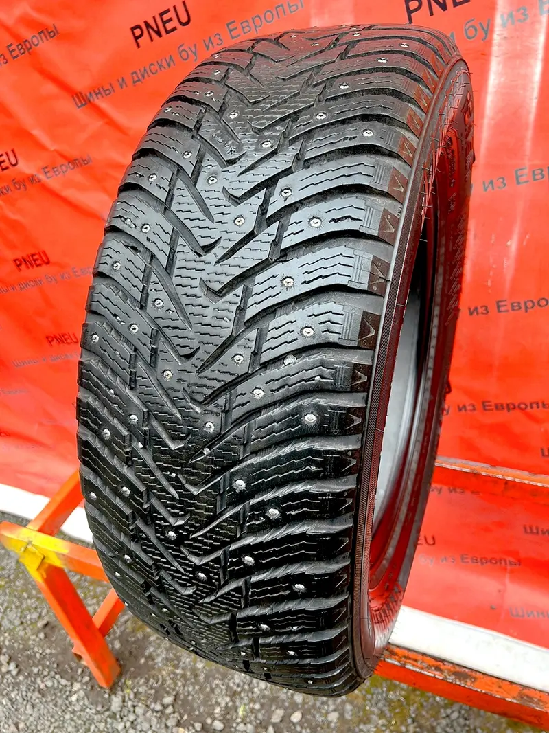 Б/у шина 255/60 R18 Nokian Hakkapeliitta 8 SUV
