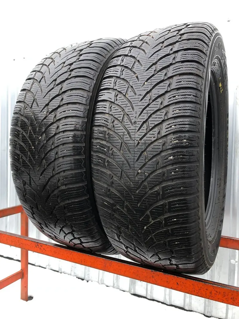 Пара б/у шин 255/60 R18 Nokian WR SUV 4
