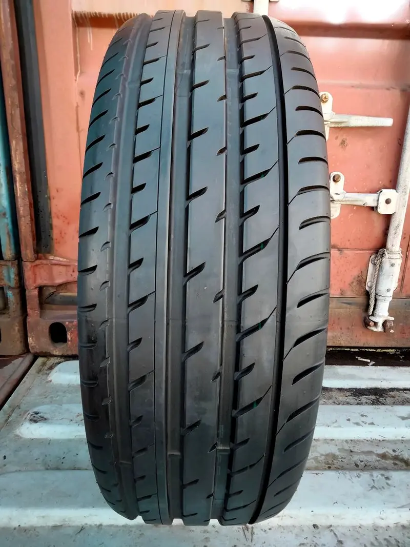 Б/у шина 255/60 R18 Toyo Proxes T1 Sport