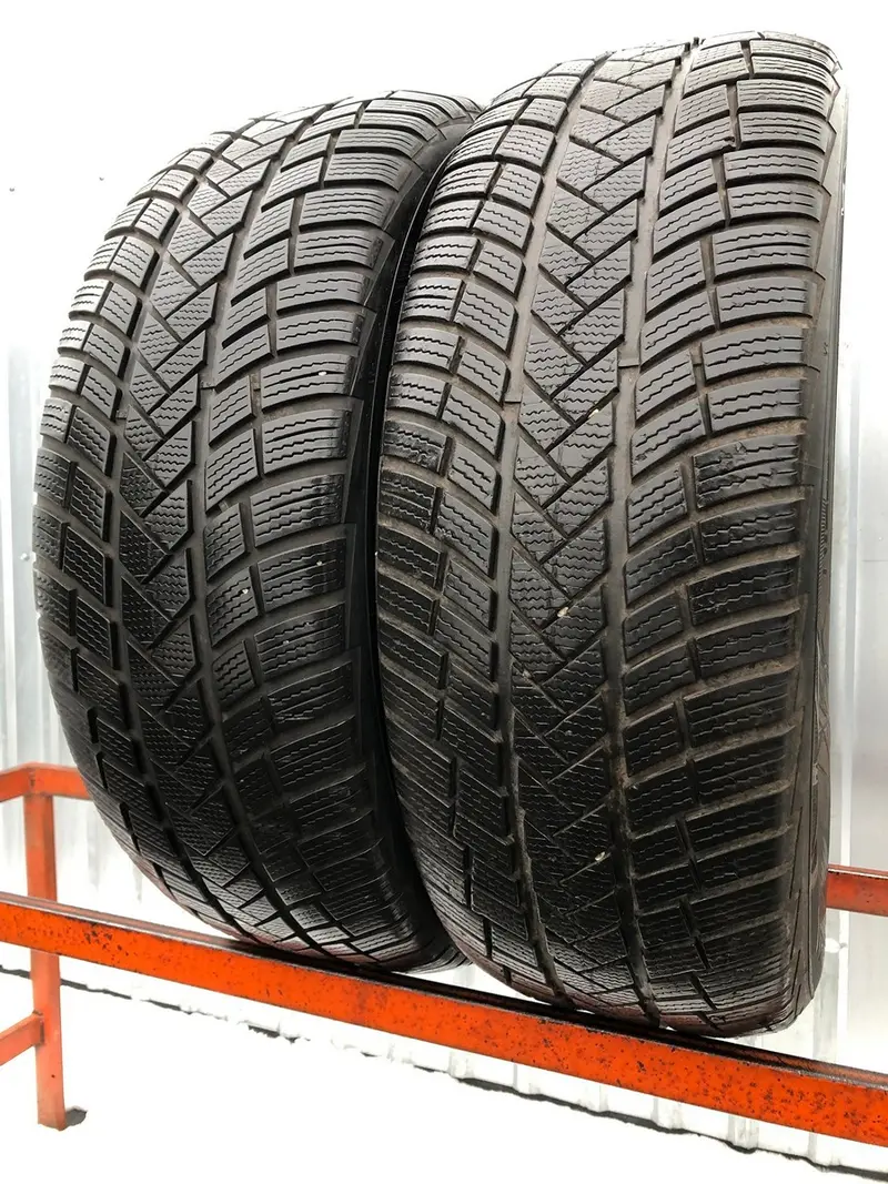 Пара б/у шин 255/60 R18 Vredestein Wintrac Pro