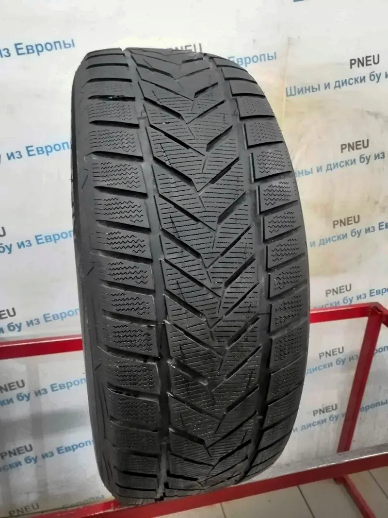Б/у шина 255/60 R18 Vredestein Wintrac Xtreme S