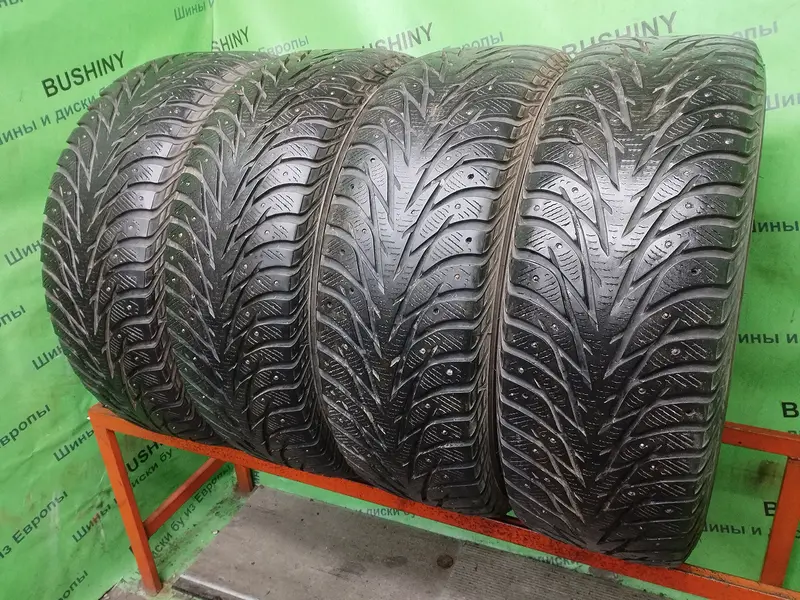 Комплект б/у шин 255/60 R18 Yokohama Ice Guard IG35