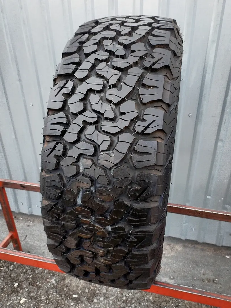 Б/у шина 255/65 R17 BFGoodrich All-Terrain T/A KO2