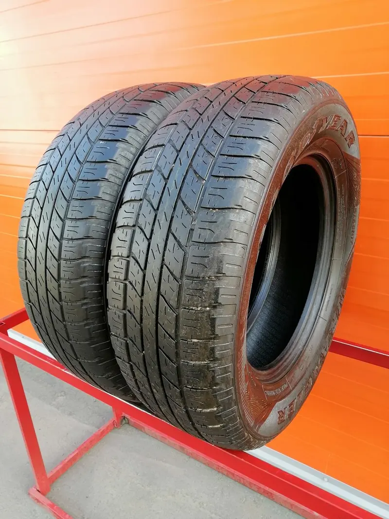 Пара б/у шин 255/65 R17 Goodyear Wrangler HP all weather