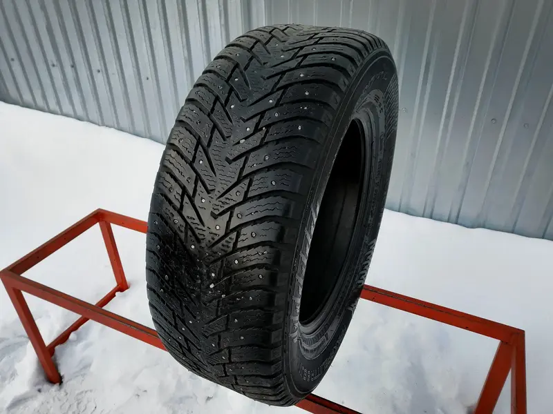 Б/у шина 255/65 R17 Nokian Hakkapeliitta 8 SUV