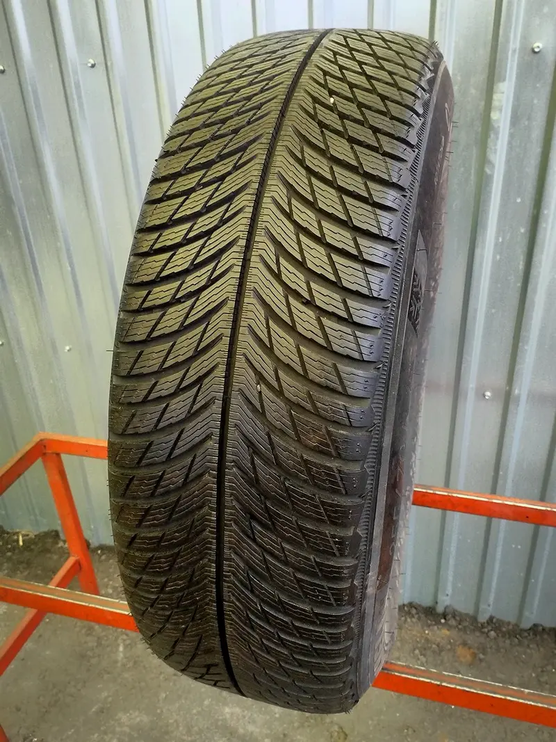 Б/у шина 255/70 R18 Michelin Pilot Alpin 5 SUV