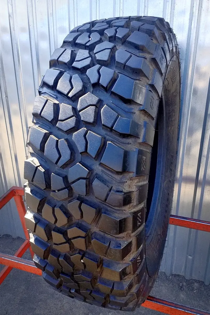Б/у шина 255/75 R17 BFGoodrich Mud-Terrain T/A KM2