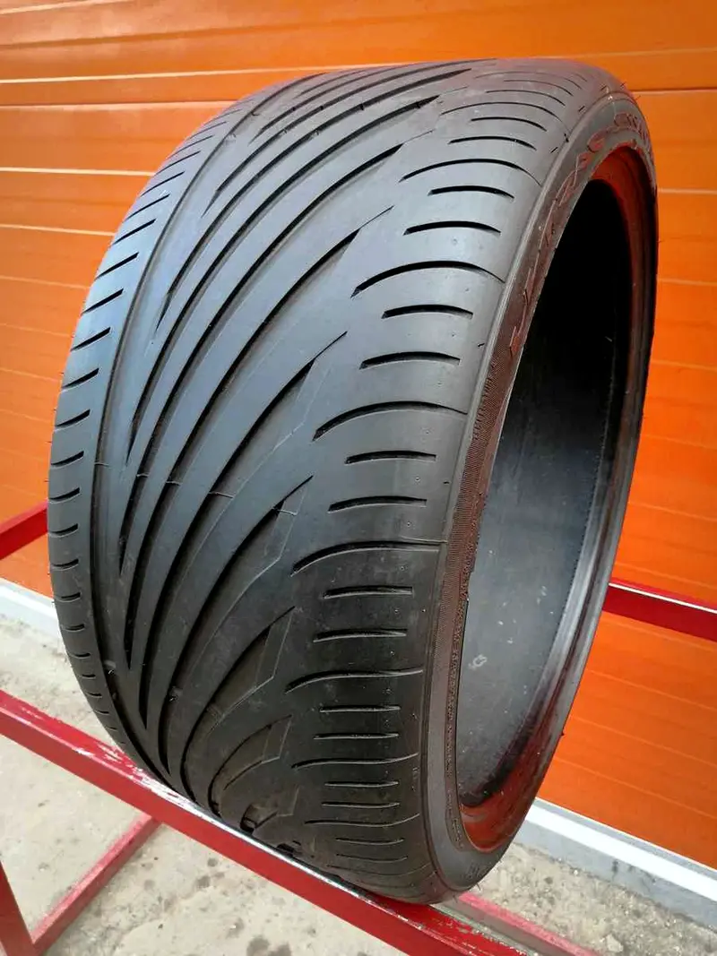 Б/у шина 265/30 R19 Vredestein Ultrac Sessanta