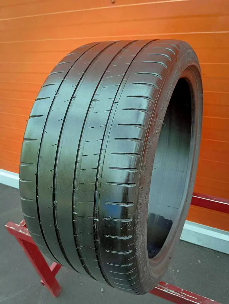 Б/у шина 265/35 R19 Michelin Pilot Super Sport
