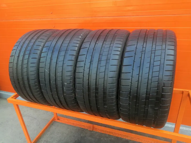 Комплект б/у шин 265/35 R19 Michelin Pilot Super Sport