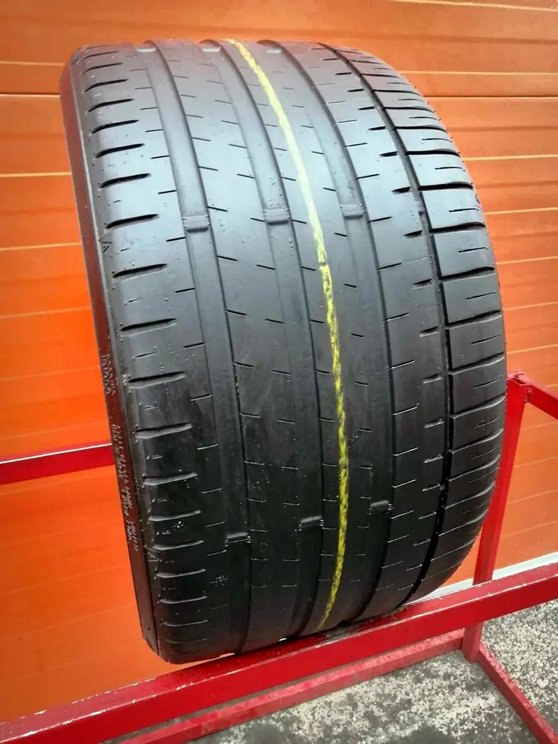 Б/у шина 265/35 R20 Falken Azenis FK-510
