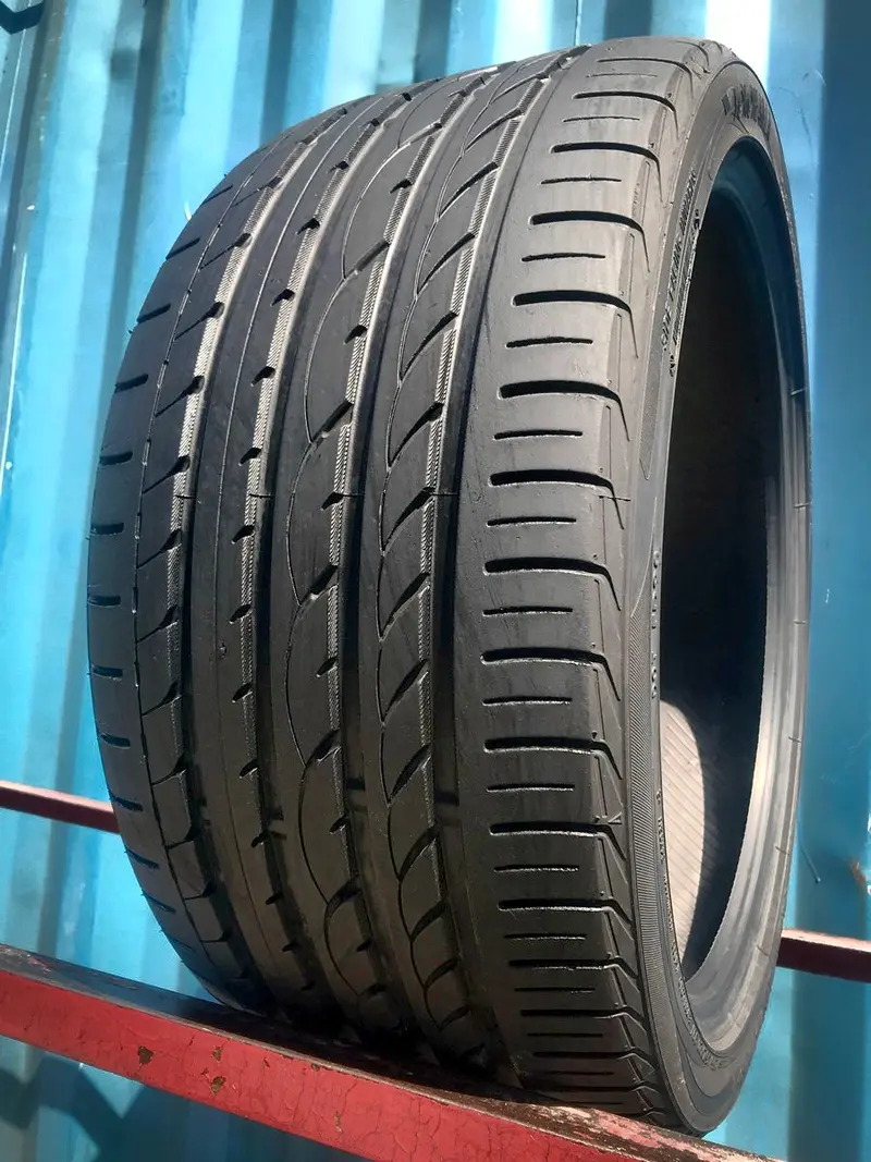Б/у шина 265/35 R20 Yokohama Advan Sport V103