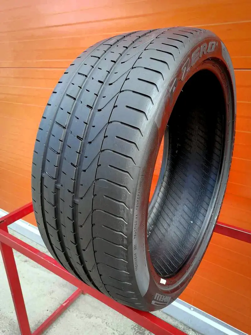 Б/у шина 265/35 R21 Pirelli P Zero